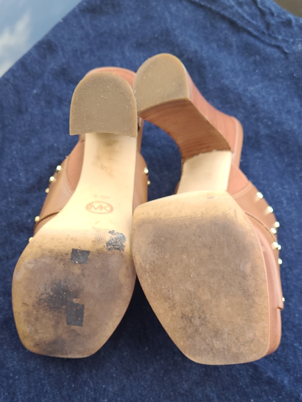 Michael Kors Sandals Platform Jagged Studded Brown Tan 6.5 Open Toe Leather Mule - Picture 7 of 7